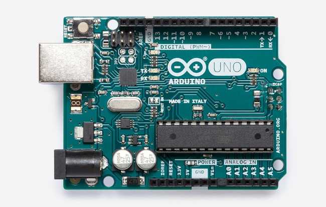 Плата Arduino UNO