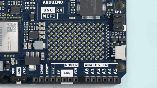 Светодиодная матрица UNO R4 WiFi