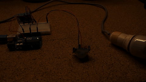 Демонстрация работы модуля реле с Arduino