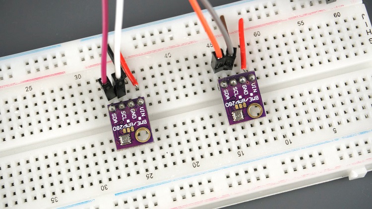 Несколько датчиков BME280 с ESP32 -- использование двух интерфейсов шины I2C ESP32