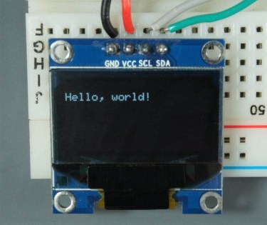 OLED-дисплей ESP32 с текстом Hello World
