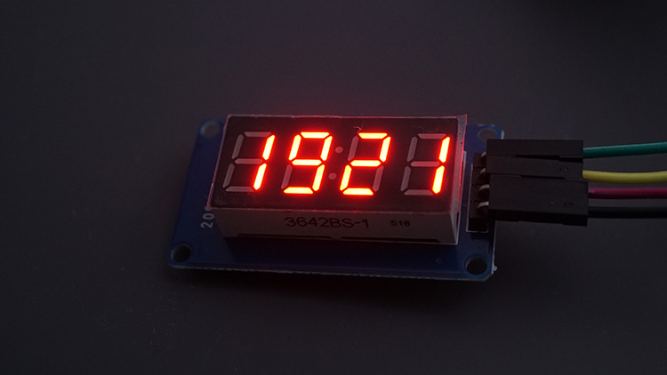 ESP32 TM1637 цифровые интернет-часы