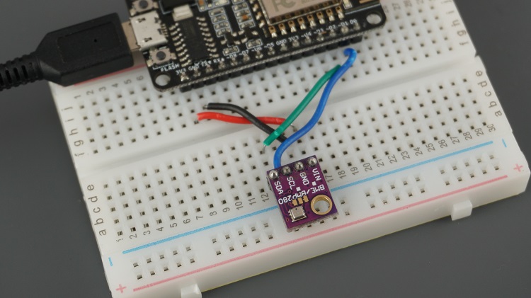 ESP8266 с модулем датчика BME280 I2C на макетной плате