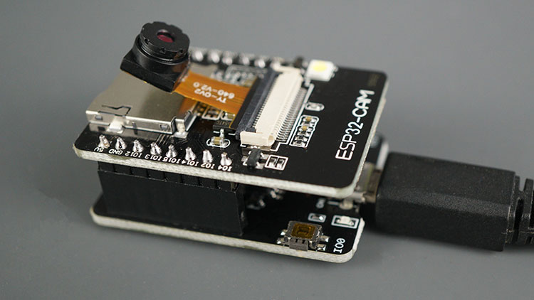 ESP32-CAM-MB Micro USB-программатор CH340G Serial Chip — камера OV2640 подключена