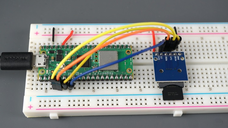 Raspberry Pi Pico с MicroSD-картой