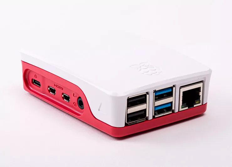 Raspberry Pi 4 в корпусе