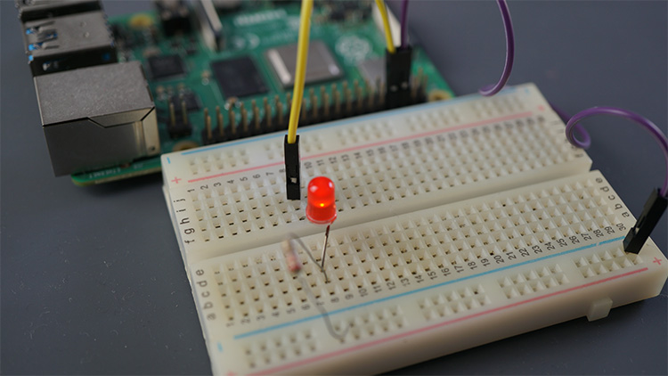 Raspberry Pi — светодиод с низкой яркостью