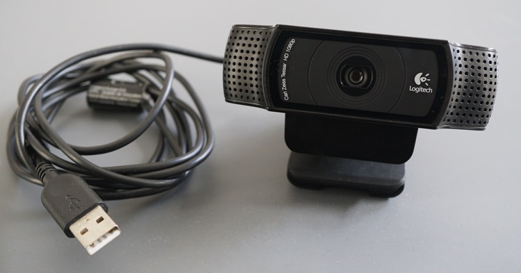 USB-камера (веб-камера), совместимая с Raspberry Pi